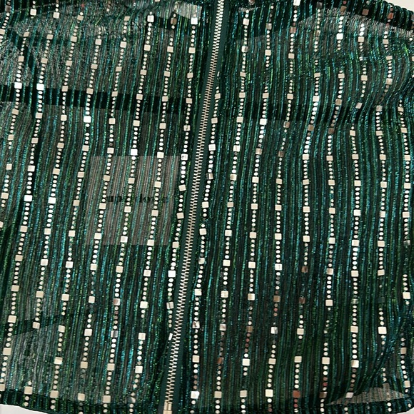 Sexy crop top bought from revolve - Picture 4 of 5